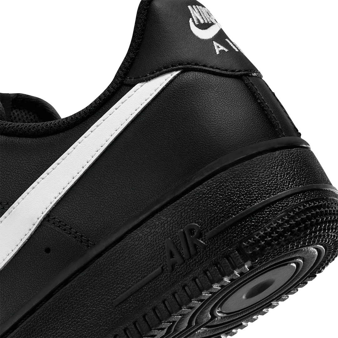 AIR FORCE 1 '07 BLACK/WHITE - Image 5