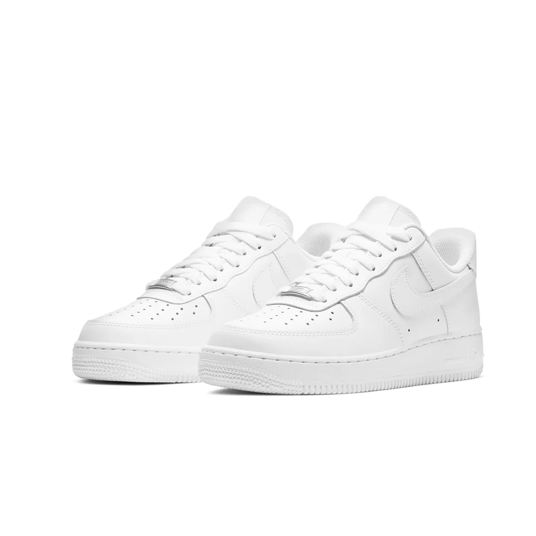 WOMEN'S AIR FORCE 1 '07 TRIPLE WHITE - Image 2